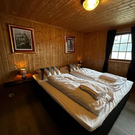 Faleide Panorama Feriehus Stryn